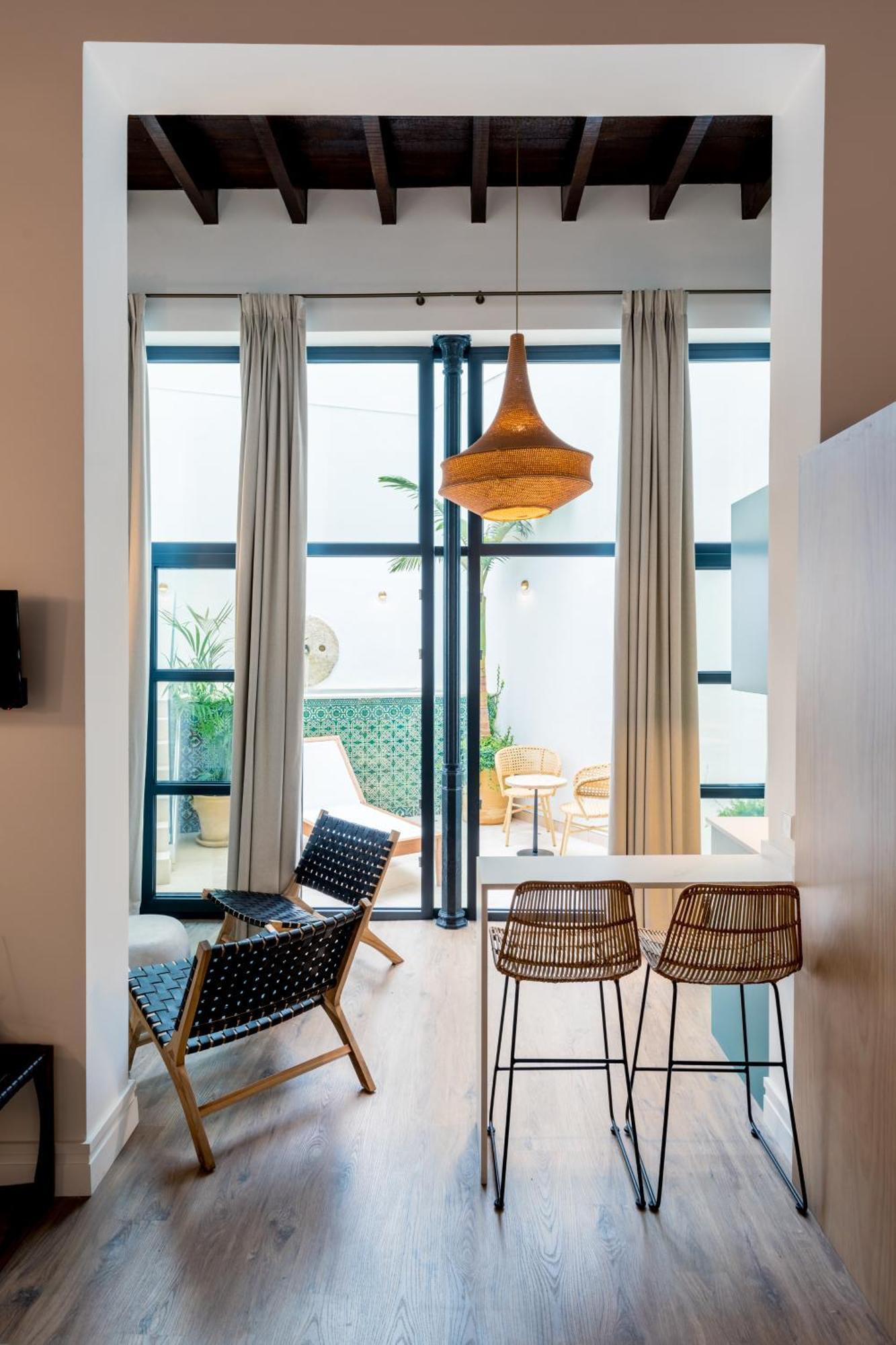 The Honest Hotel & Apartments Sevilla Exterior foto